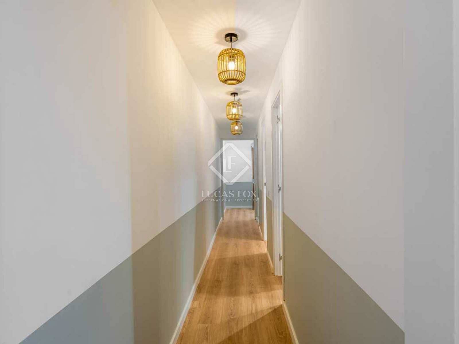 2 soveværelse Lejlighed til salg i Barcelona by - € 398.000 (Ref: 8383761)