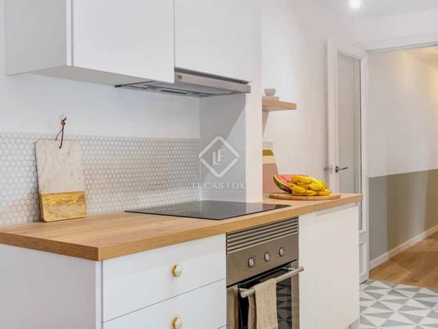 Apartamento de 2 habitaciones en Barcelona ciudad en venta - 398.000 € (Ref: 8383761)