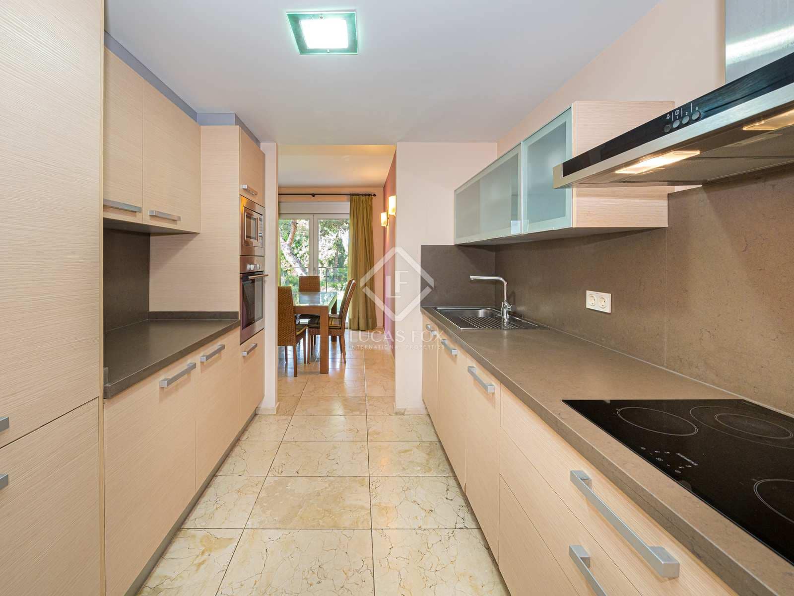 2 chambre Appartement à vendre à Alicante ville avec piscine garage - 300 000 € (Ref: 8384158)