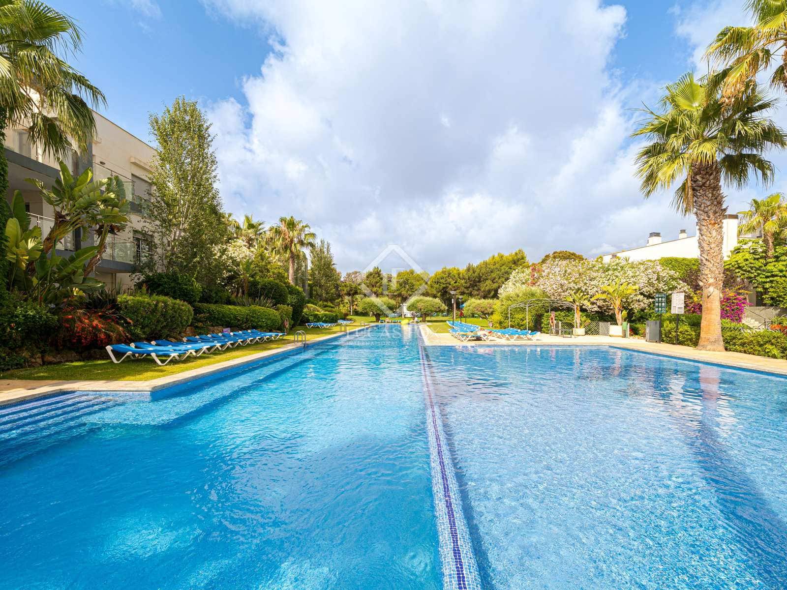 2 chambre Appartement à vendre à Alicante ville avec piscine garage - 300 000 € (Ref: 8384158)