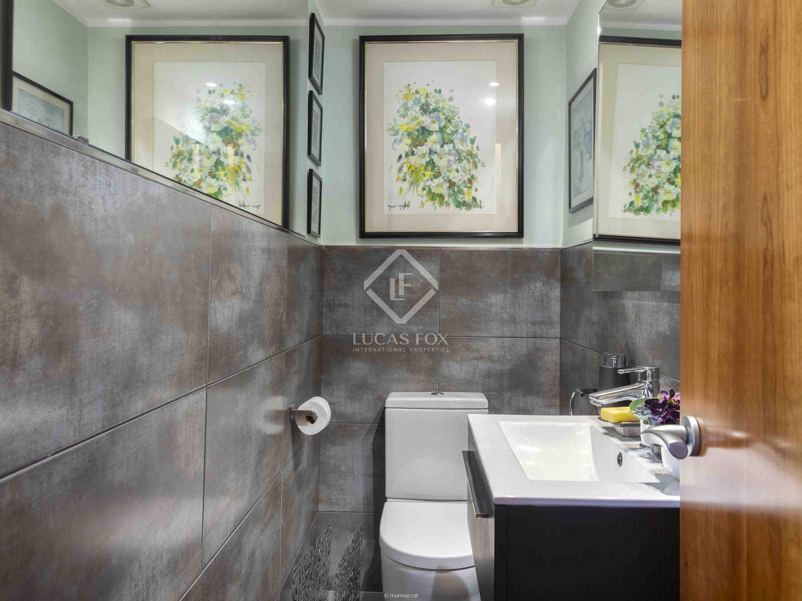 2 slaapkamer Penthouse te koop in Gerona stad - € 1.080.000 (Ref: 8384160)