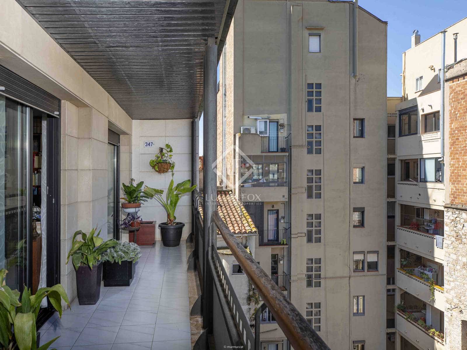 2 slaapkamer Penthouse te koop in Gerona stad - € 1.080.000 (Ref: 8384160)