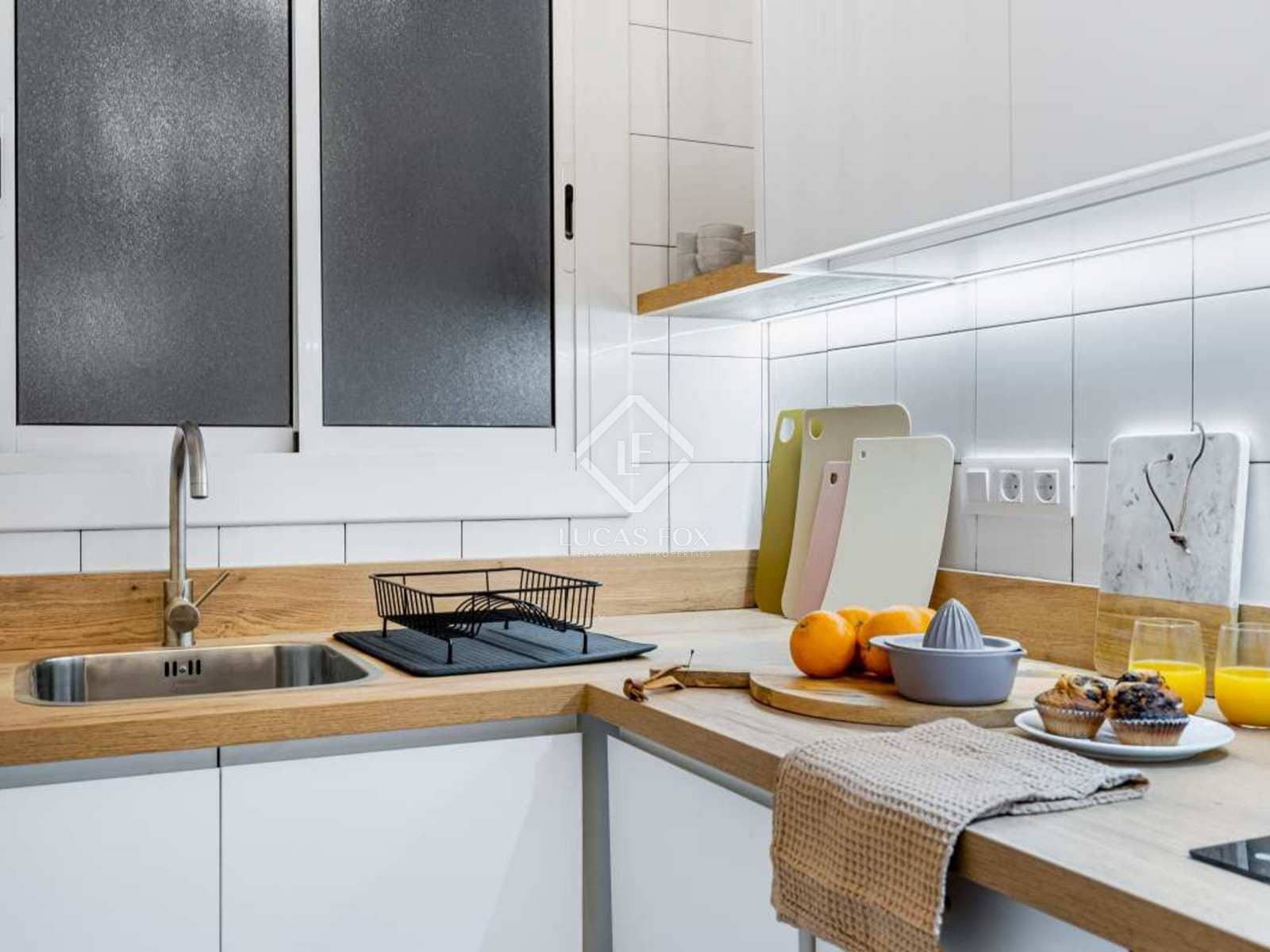 3 soveværelse Lejlighed til salg i Barcelona by - € 399.000 (Ref: 8384161)