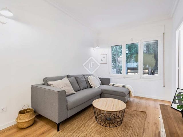 3 soveværelse Lejlighed til salg i Barcelona by - € 399.000 (Ref: 8384161)