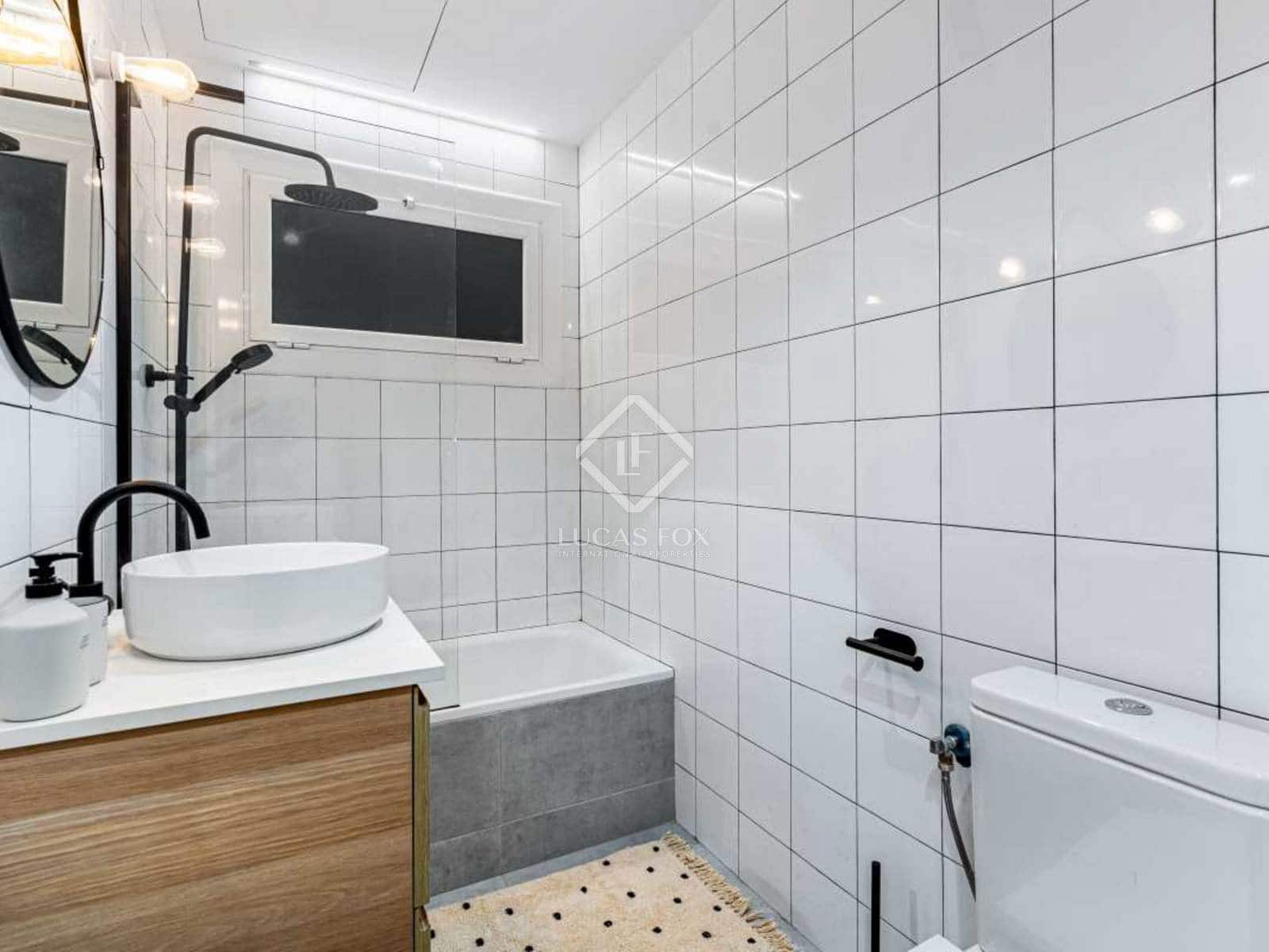 3 soveværelse Lejlighed til salg i Barcelona by - € 399.000 (Ref: 8384161)