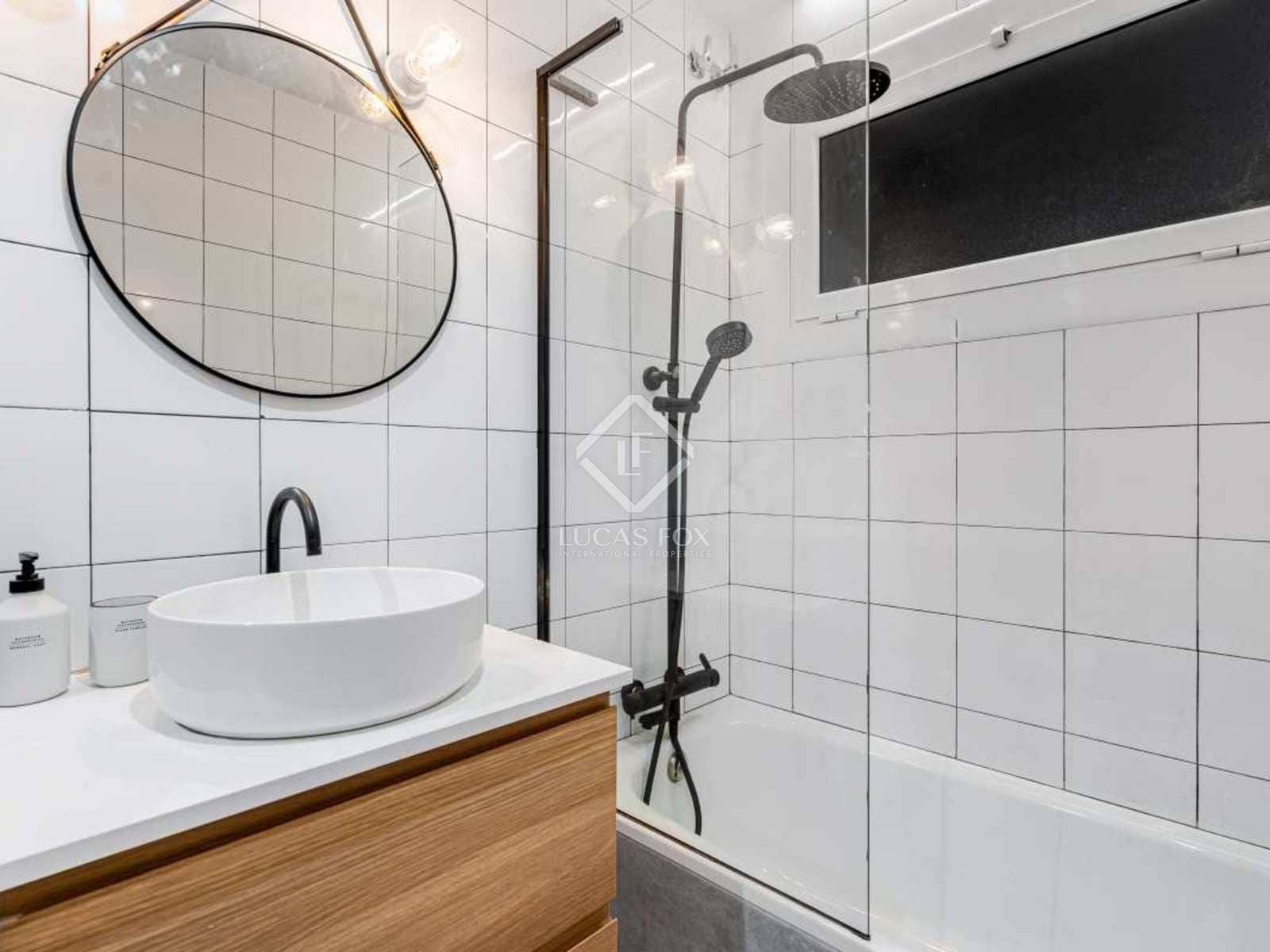 3 soveværelse Lejlighed til salg i Barcelona by - € 399.000 (Ref: 8384161)