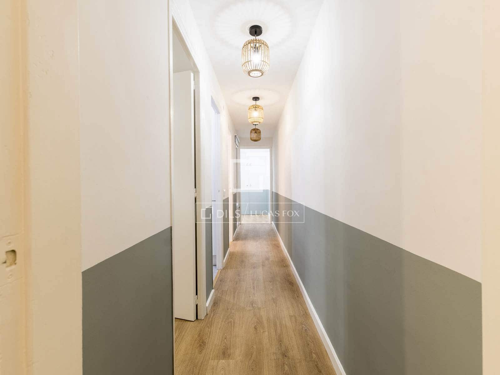 3 soverom Leilighet til salgs i Barcelona by - € 405 000 (Ref: 8384161)