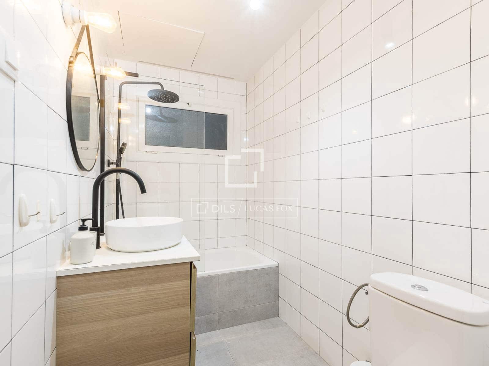 3 soverom Leilighet til salgs i Barcelona by - € 405 000 (Ref: 8384161)