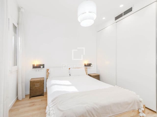 3 chambre Appartement à vendre à Barcelone ville - 405 000 € (Ref: 8384161)