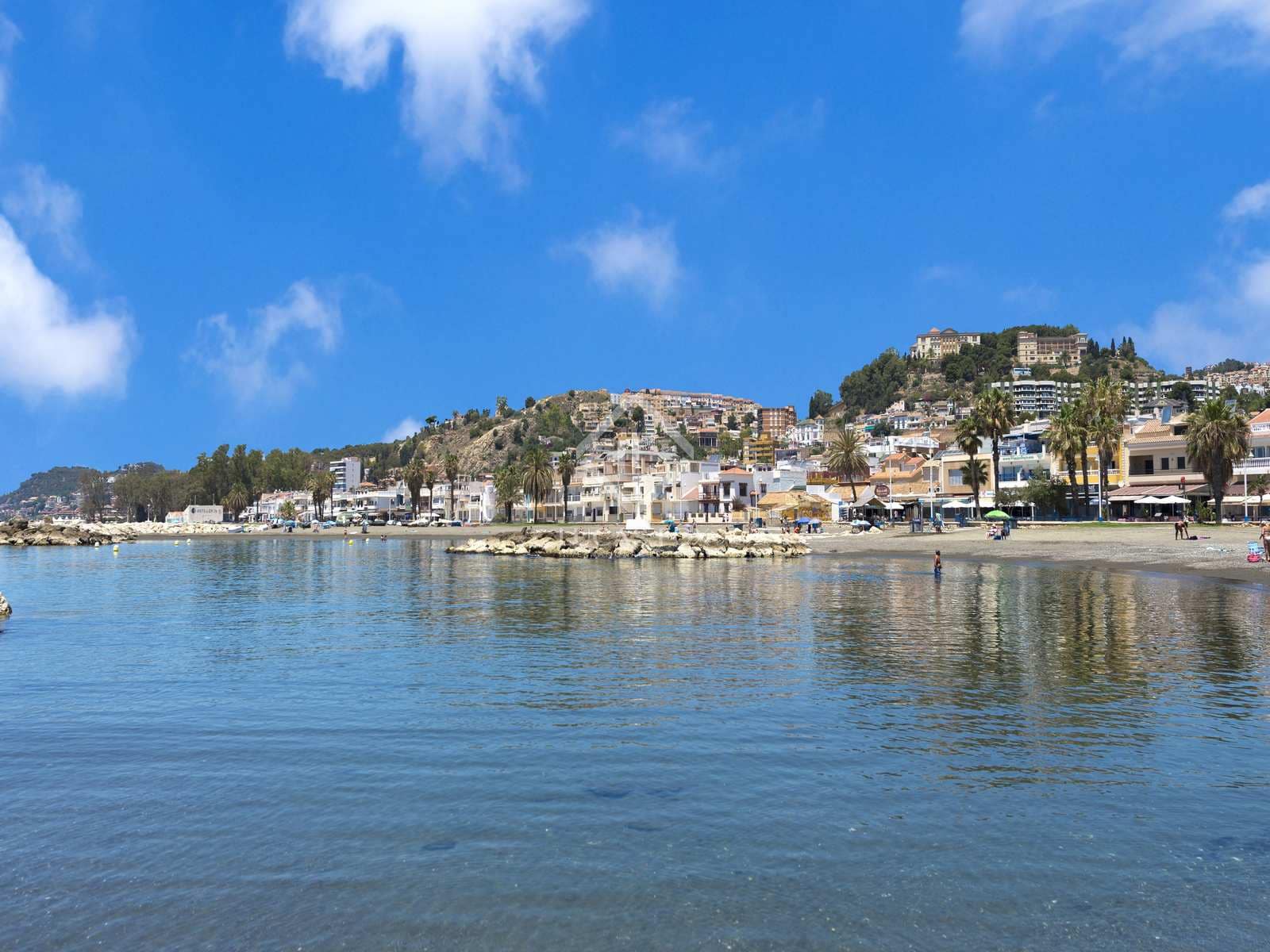 3 bedroom Villa for sale in Benalmadena with pool garage - € 850,000 (Ref: 8389663)