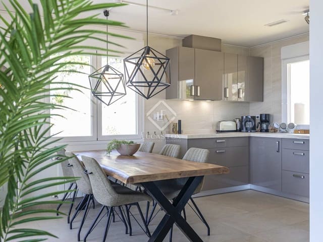 7 chambre Villa/Maison à vendre à Alcalalí / Alcanalí avec piscine garage - 1 495 000 € (Ref: 8395451)