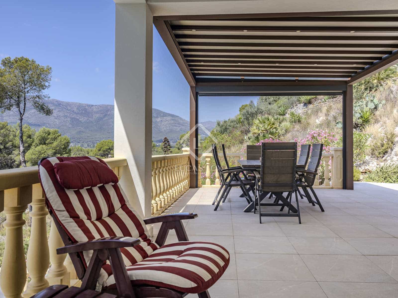 7 soveværelse Villa til salg i Alcalali / Alcanali med swimmingpool garage - € 1.495.000 (Ref: 8395451)