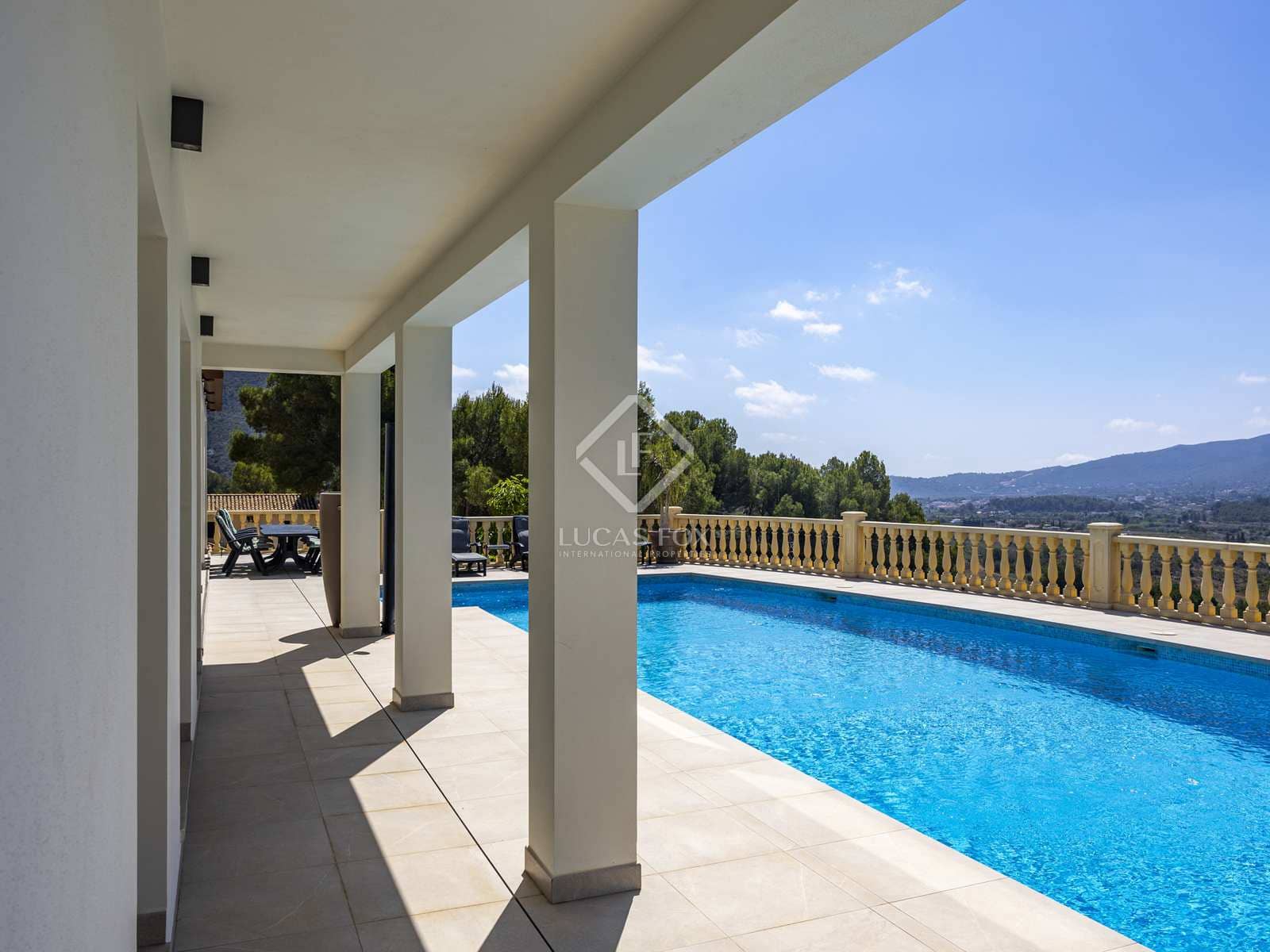 7 soveværelse Villa til salg i Alcalali / Alcanali med swimmingpool garage - € 1.495.000 (Ref: 8395451)