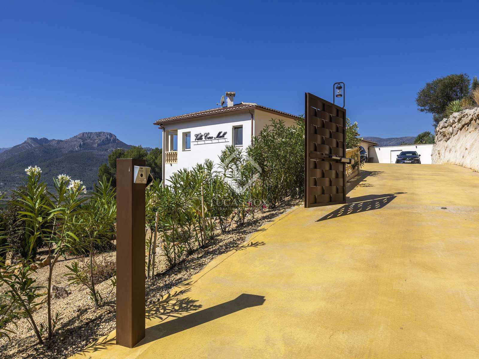 7 soveværelse Villa til salg i Alcalali / Alcanali med swimmingpool garage - € 1.495.000 (Ref: 8395451)