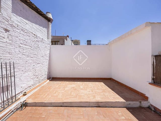 2 slaapkamer Appartement te koop in Barcelona stad - € 600.000 (Ref: 8395692)