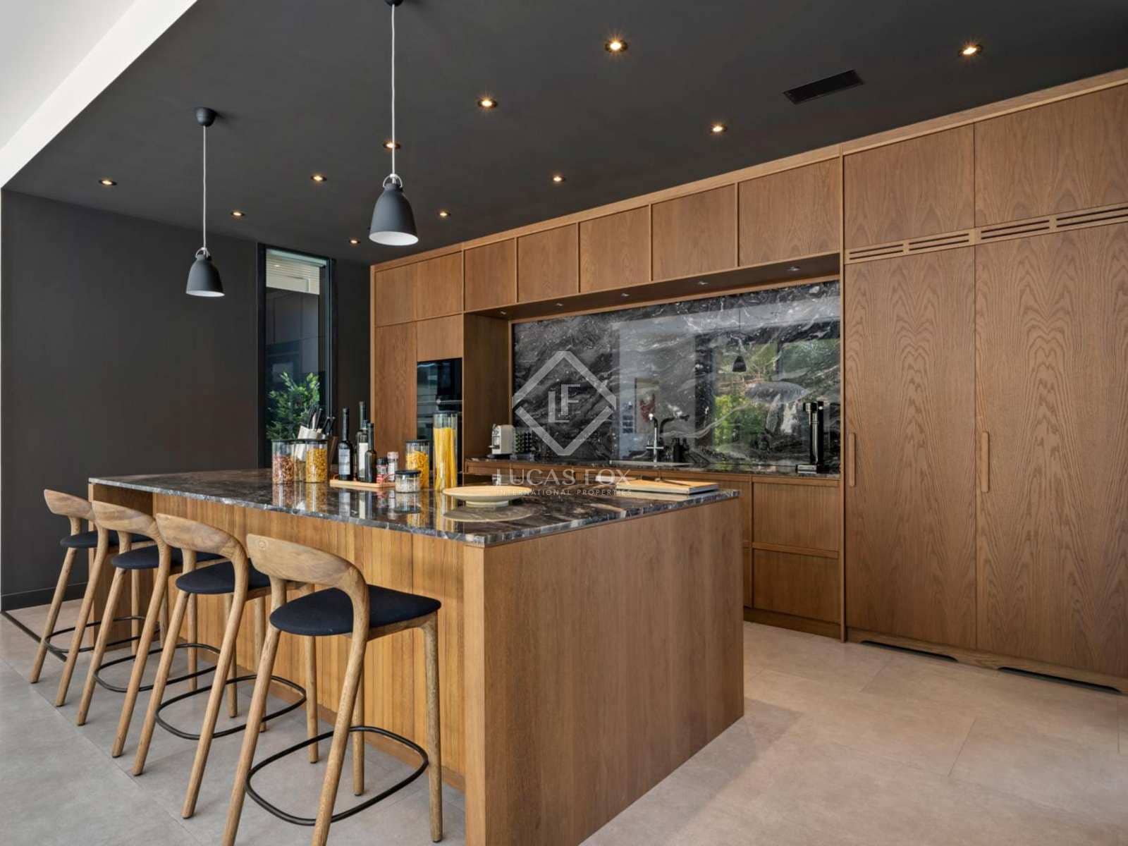 4 slaapkamer Villa te koop in Tarragona stad met zwembad garage - € 1.285.000 (Ref: 8396889)