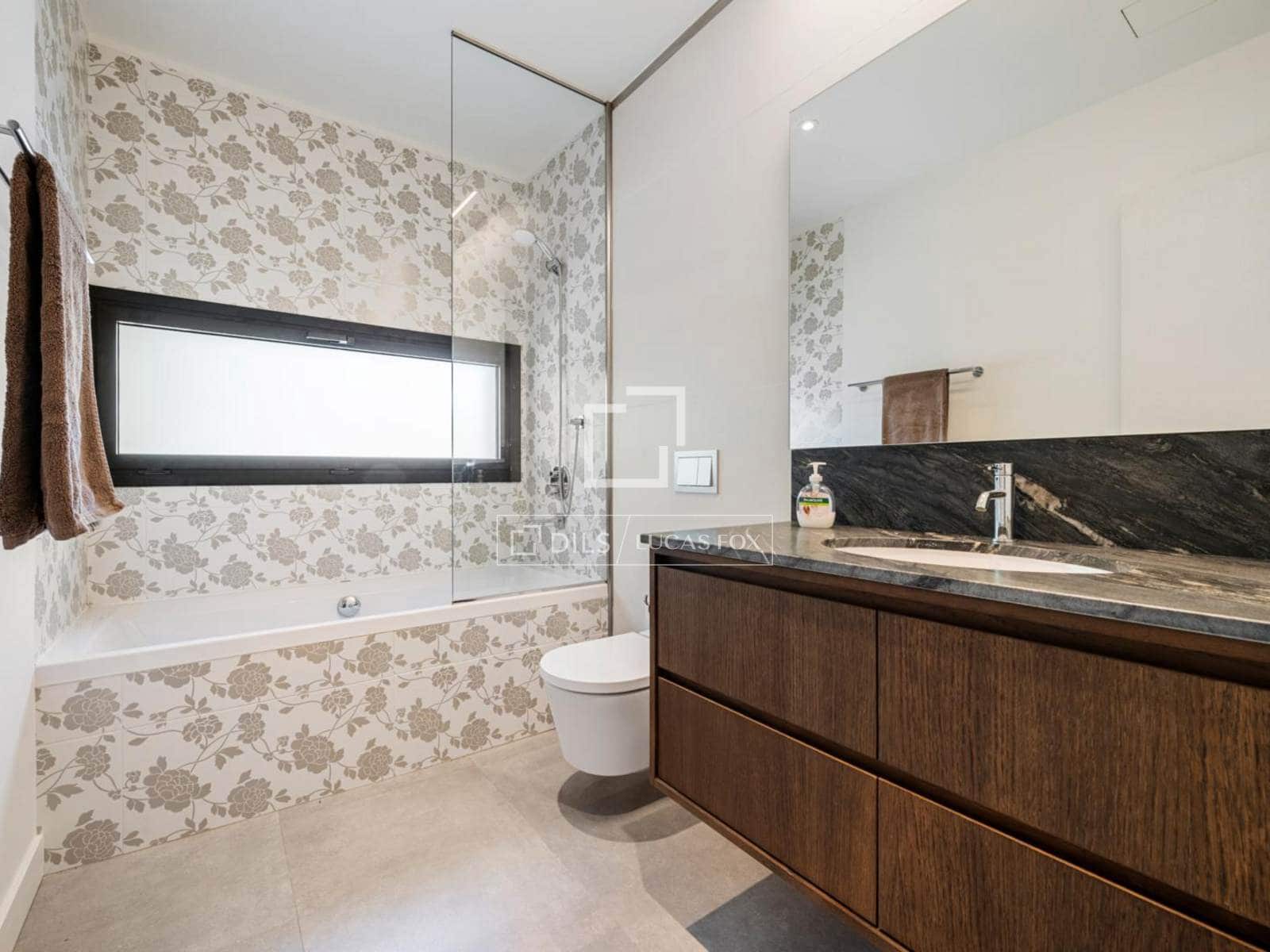 4 slaapkamer Villa te koop in Tarragona stad met zwembad garage - € 1.285.000 (Ref: 8396889)