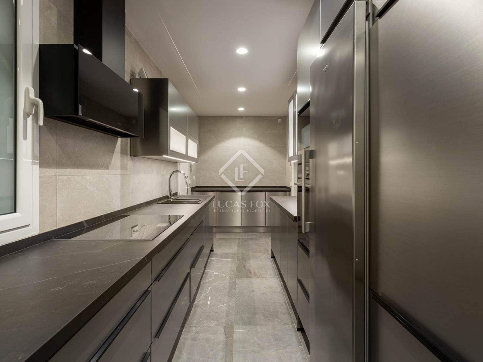 Appartement de 4 chambres à louer à Barcelone ville avec garage - 4 700 € (Ref: 8401888)