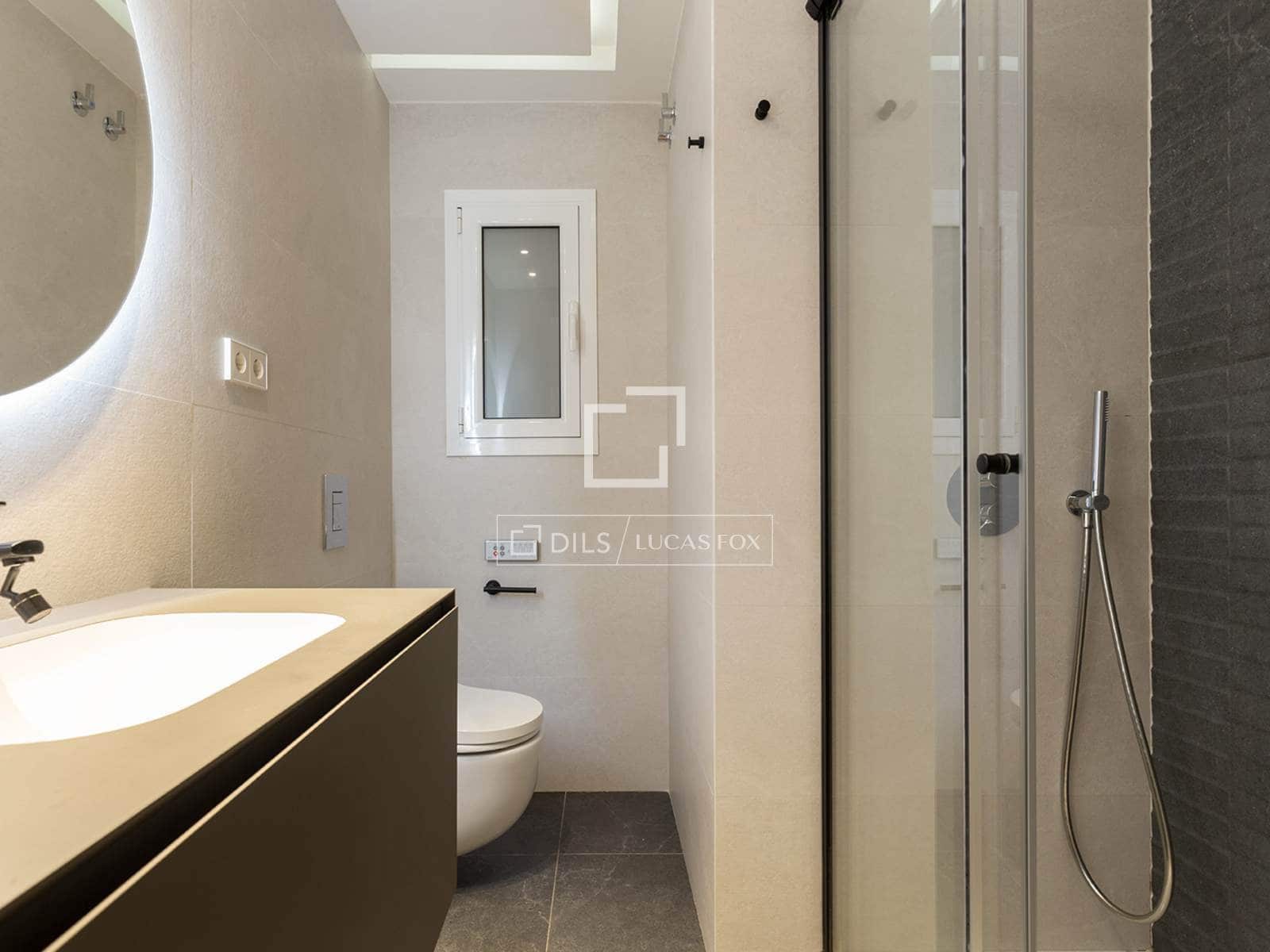 Appartement de 4 chambres à louer à Barcelone ville avec garage - 4 700 € (Ref: 8401888)