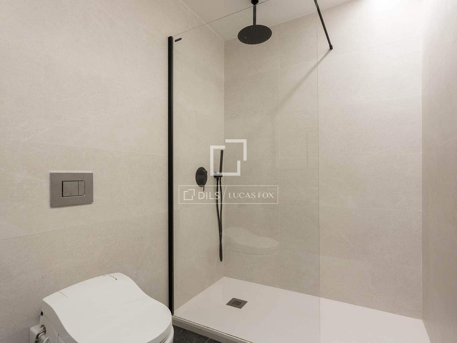 Appartement de 4 chambres à louer à Barcelone ville avec garage - 4 700 € (Ref: 8401888)