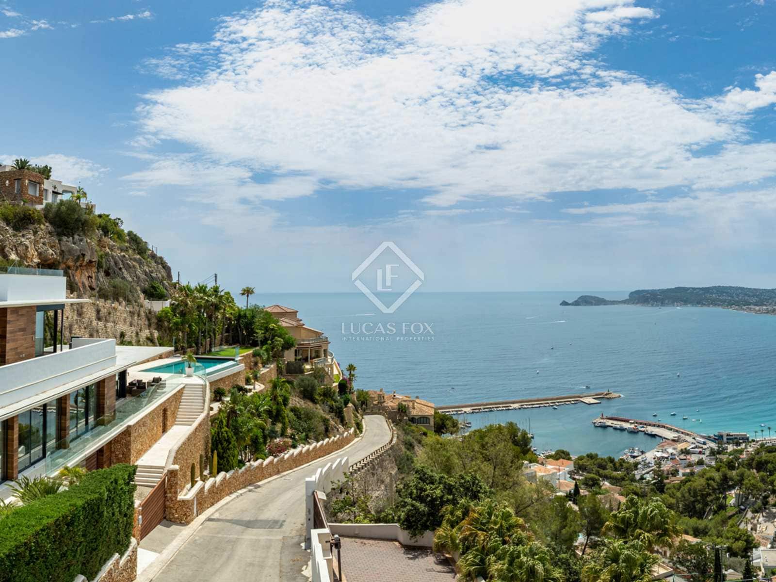 4 chambre Villa/Maison à vendre à Javea / Xabia avec piscine garage - 3 995 000 € (Ref: 8402491)