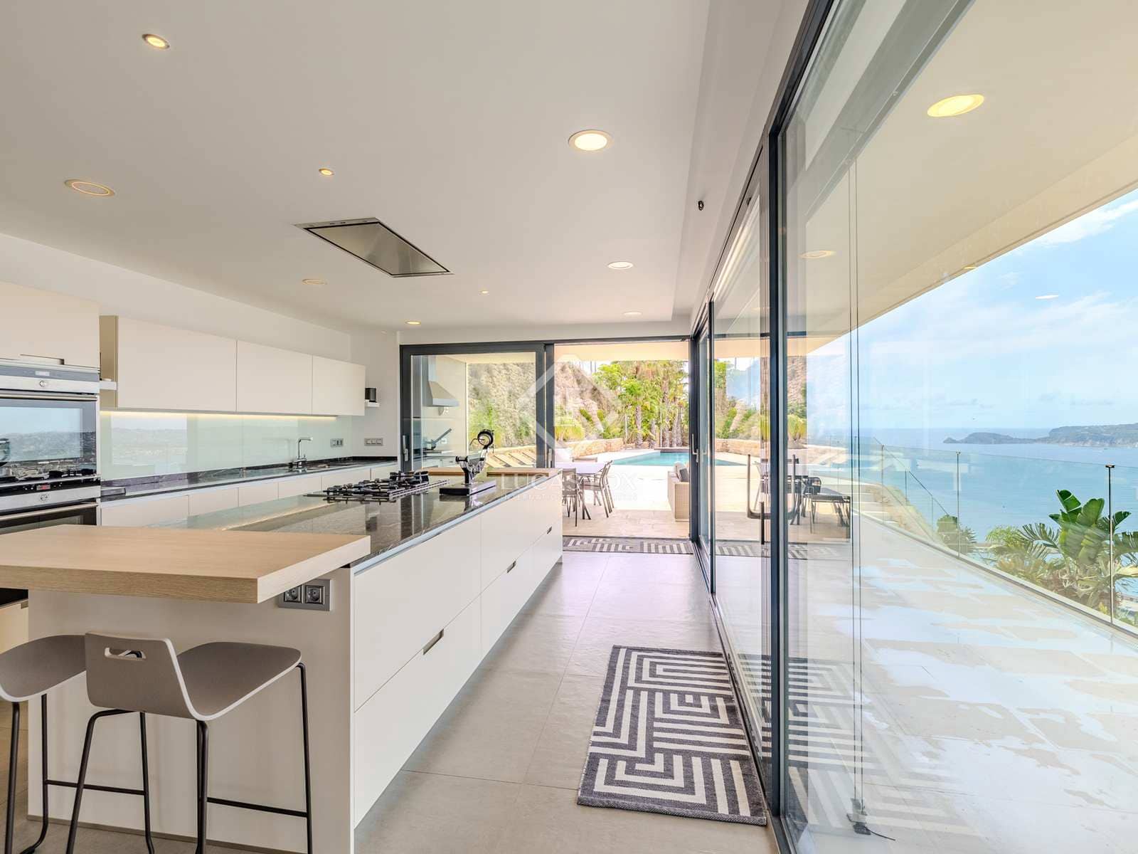 4 chambre Villa/Maison à vendre à Javea / Xabia avec piscine garage - 3 995 000 € (Ref: 8402491)