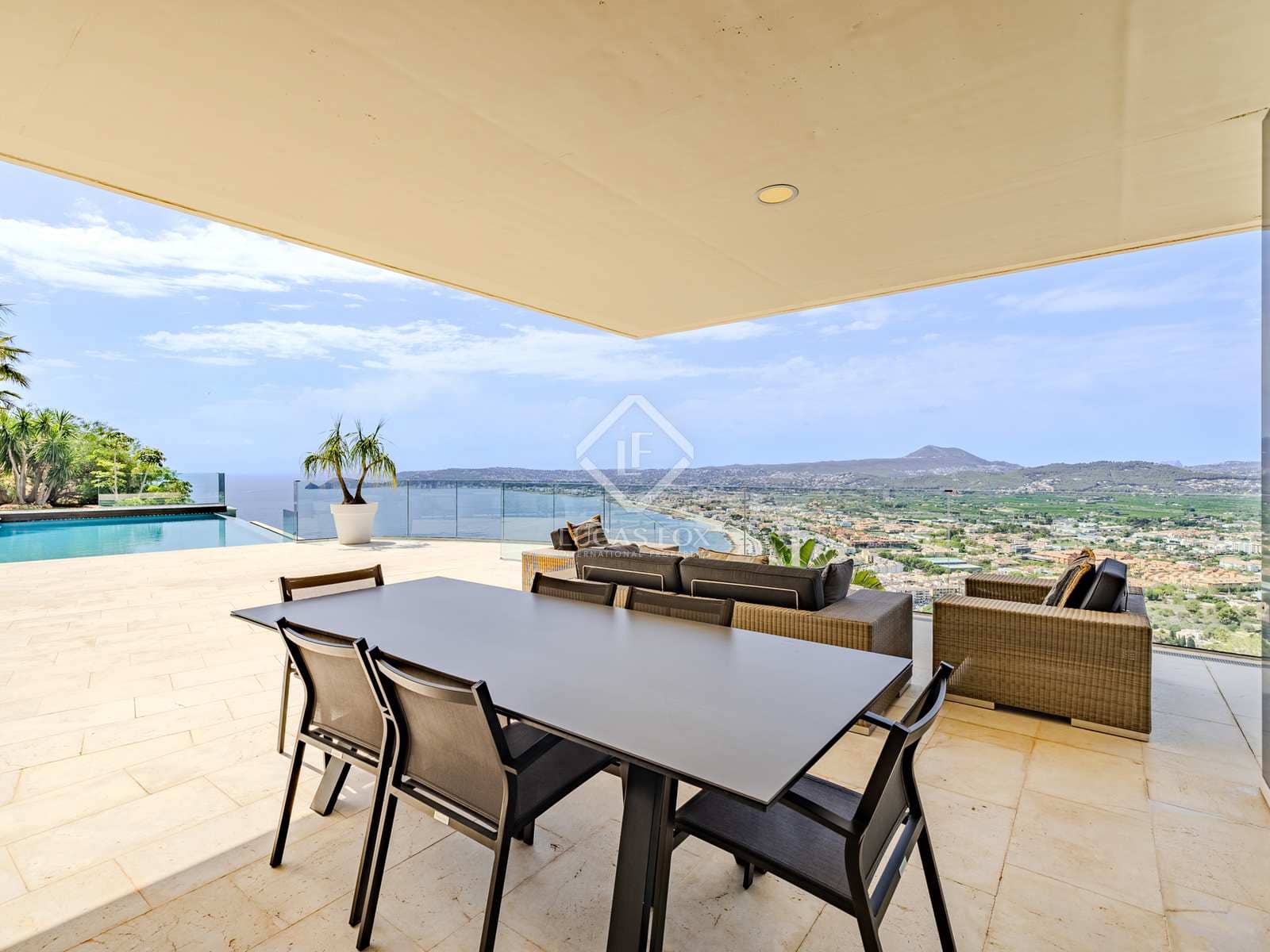 4 chambre Villa/Maison à vendre à Javea / Xabia avec piscine garage - 3 995 000 € (Ref: 8402491)