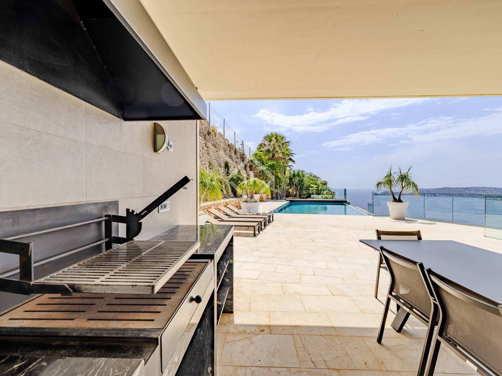 4 chambre Villa/Maison à vendre à Javea / Xabia avec piscine garage - 3 995 000 € (Ref: 8402491)