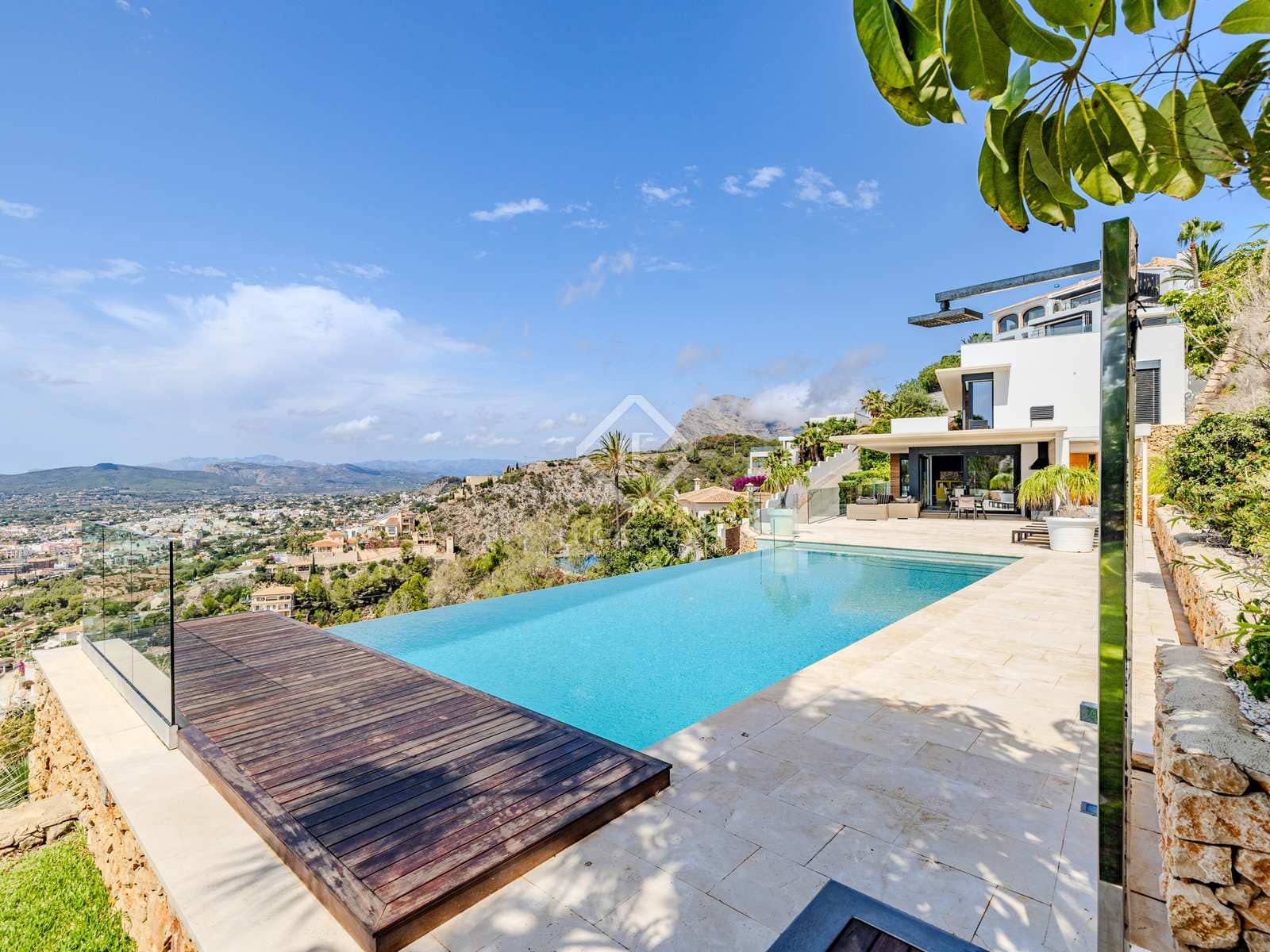 4 chambre Villa/Maison à vendre à Javea / Xabia avec piscine garage - 3 995 000 € (Ref: 8402491)