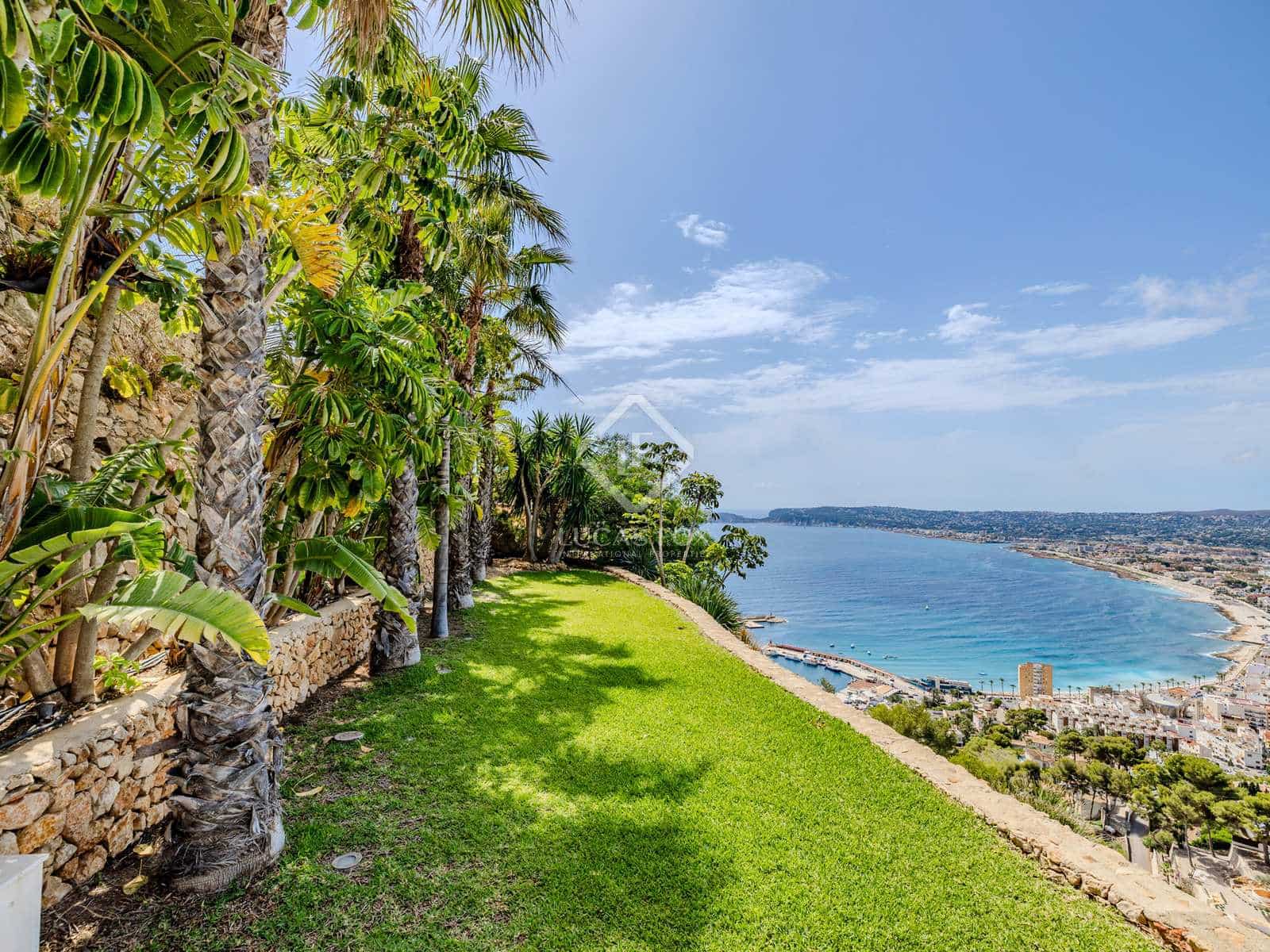 4 chambre Villa/Maison à vendre à Javea / Xabia avec piscine garage - 3 995 000 € (Ref: 8402491)