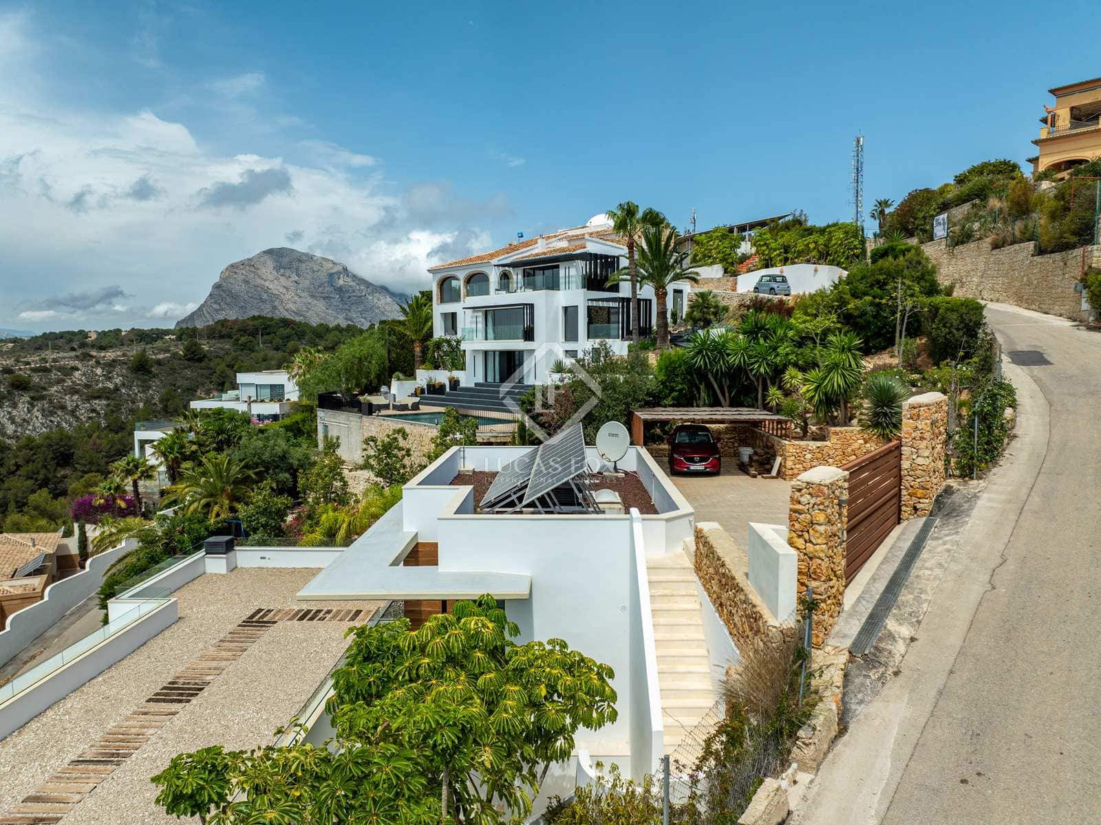 4 chambre Villa/Maison à vendre à Javea / Xabia avec piscine garage - 3 995 000 € (Ref: 8402491)