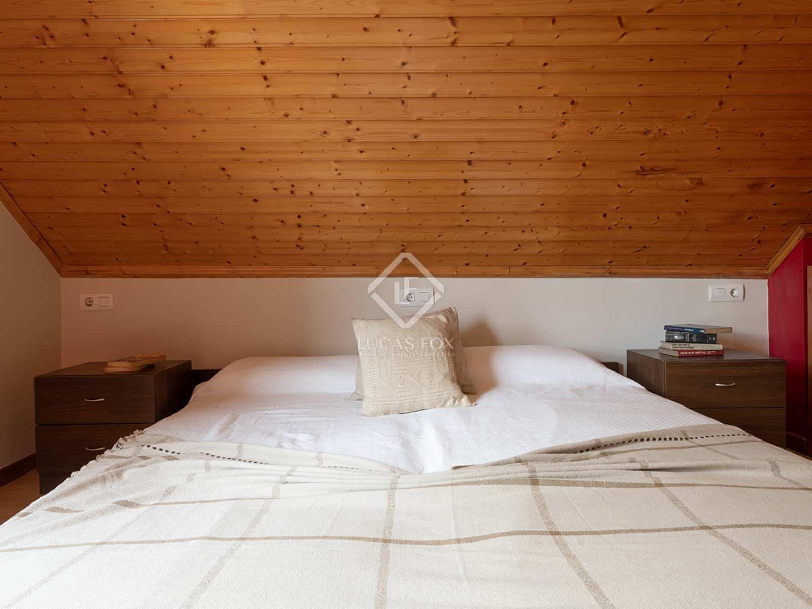 5 soveværelse Villa til salg i Tomino med swimmingpool garage - € 395.000 (Ref: 8402720)