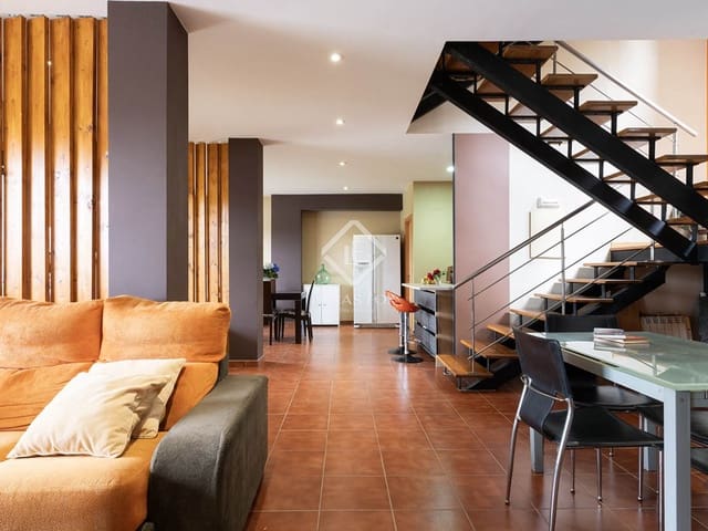 5 bedroom Villa for sale in Tomiño with pool garage - € 395,000 (Ref: 8402720)