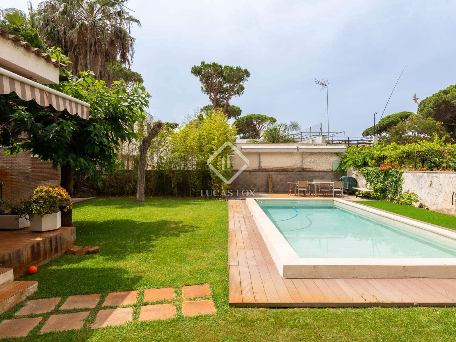 7 sypialnia Willa do wynajęcia w Castelldefels z basenem garażem - 7 000 € (Ref: 8403900)