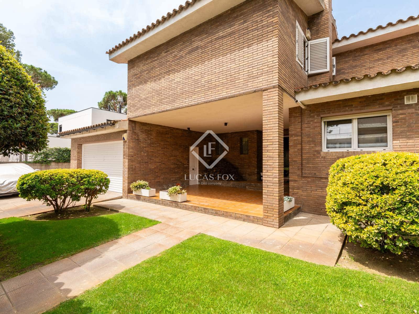 7 sypialnia Willa do wynajęcia w Castelldefels z basenem garażem - 7 000 € (Ref: 8403900)