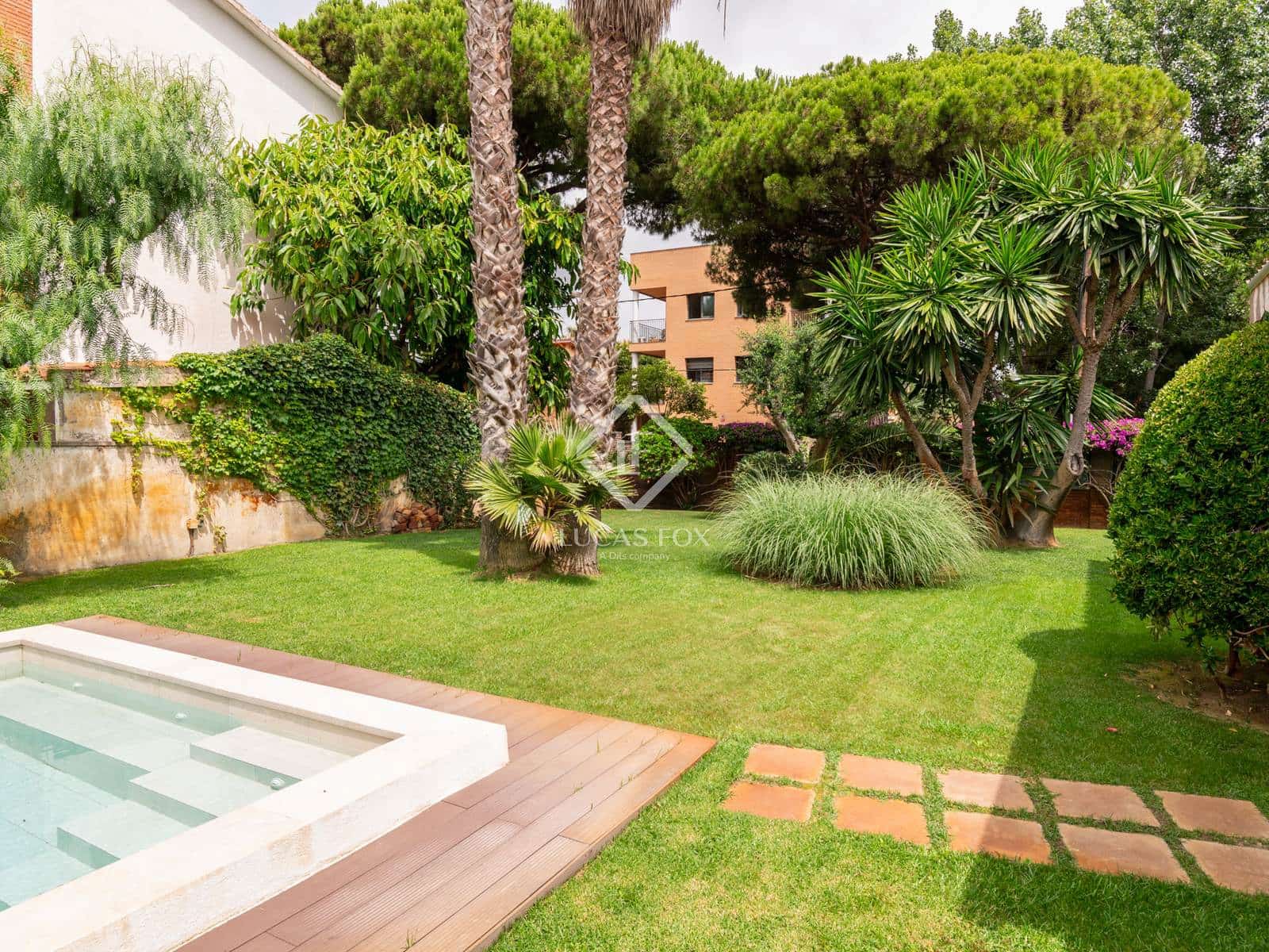 7 sypialnia Willa do wynajęcia w Castelldefels z basenem garażem - 7 000 € (Ref: 8403900)