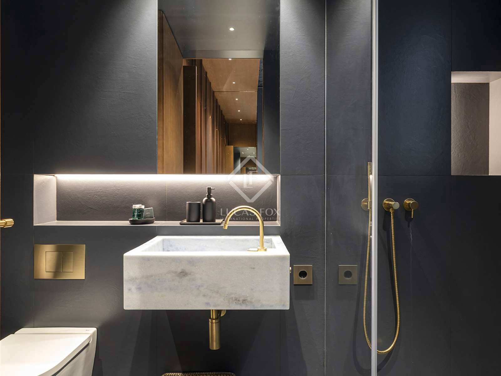 2 sovrum Lägenhet att hyra i Barcelona stad - 5 000 € (Ref: 8403964)