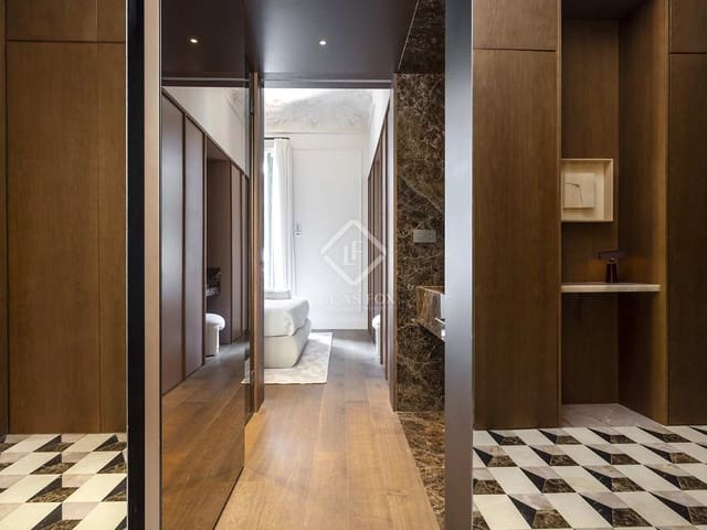 Apartamento de 2 habitaciones en Barcelona ciudad en alquiler - 6.000 € (Ref: 8403965)