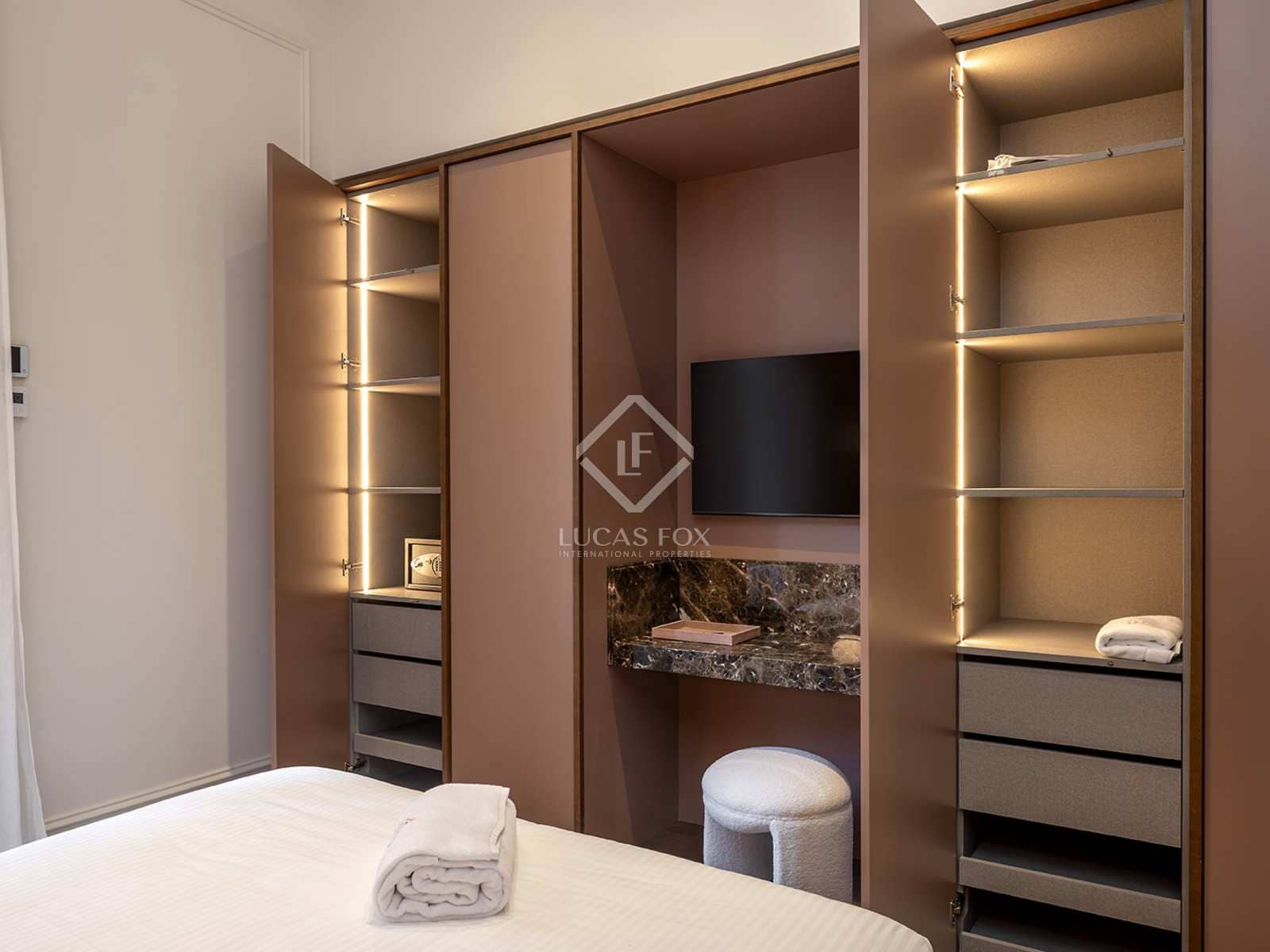 2 bedroom Apartment for rent in Barcelona city - € 6,000 (Ref: 8403965)