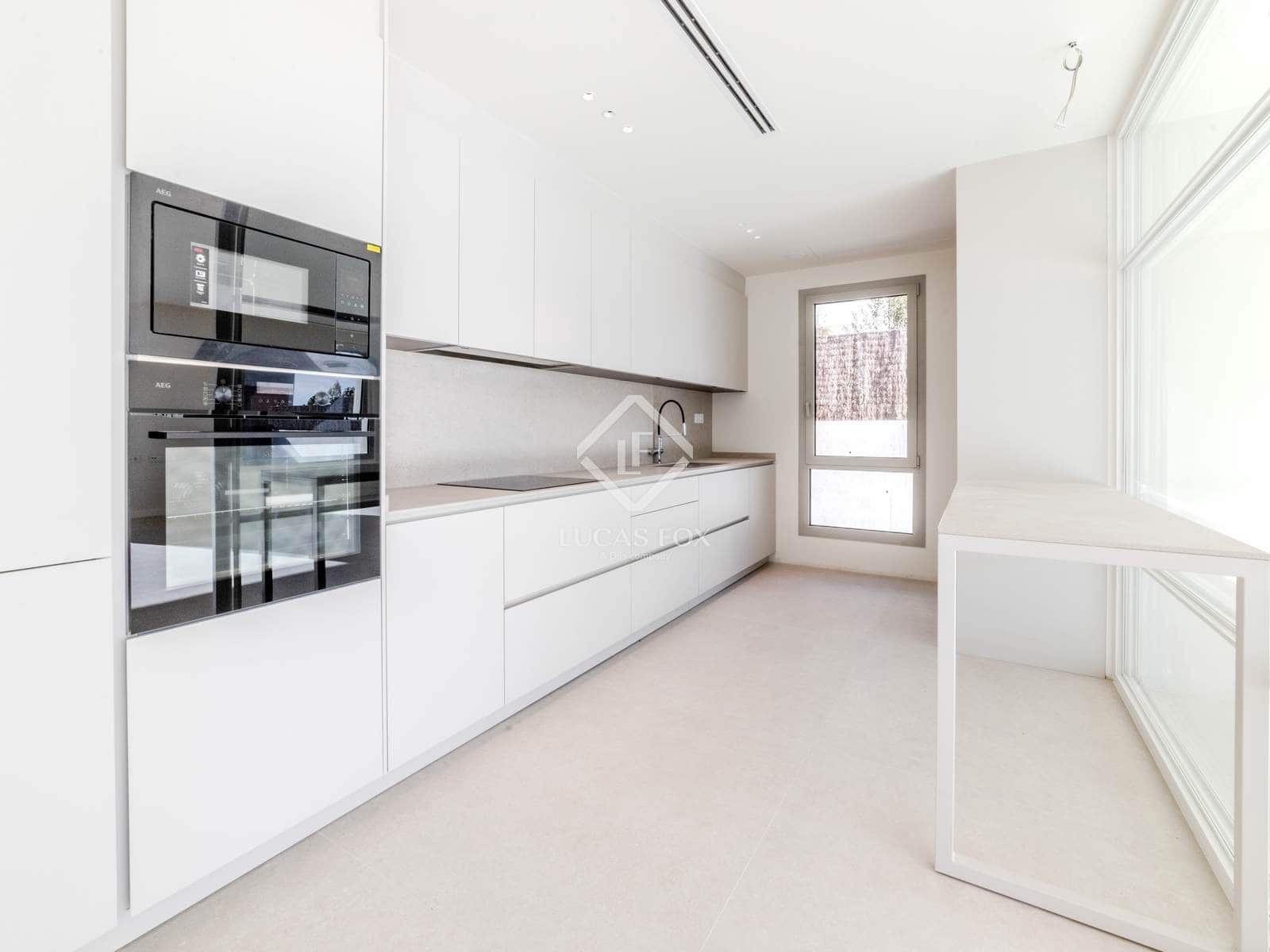 4 soveværelse Villa til salg i Sitges med swimmingpool garage - € 2.840.000 (Ref: 8406656)