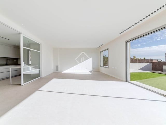 4 chambre Villa/Maison à vendre à Sitges avec piscine garage - 2 840 000 € (Ref: 8406656)