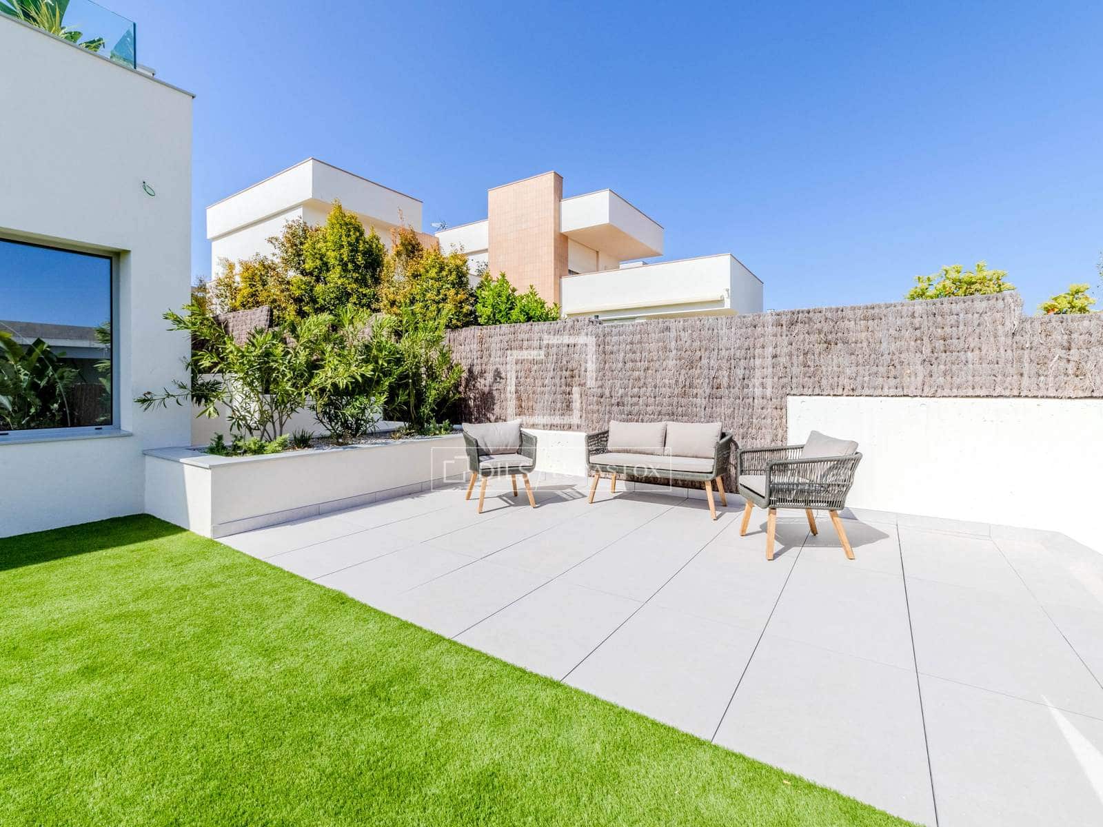 4 sypialnia Willa na sprzedaż w Sitges z basenem garażem - 2 690 000 € (Ref: 8406656)