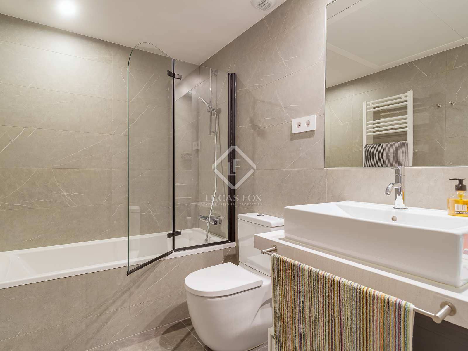 3 chambre Appartement à vendre à Barcelone ville avec garage - 715 000 € (Ref: 8410417)