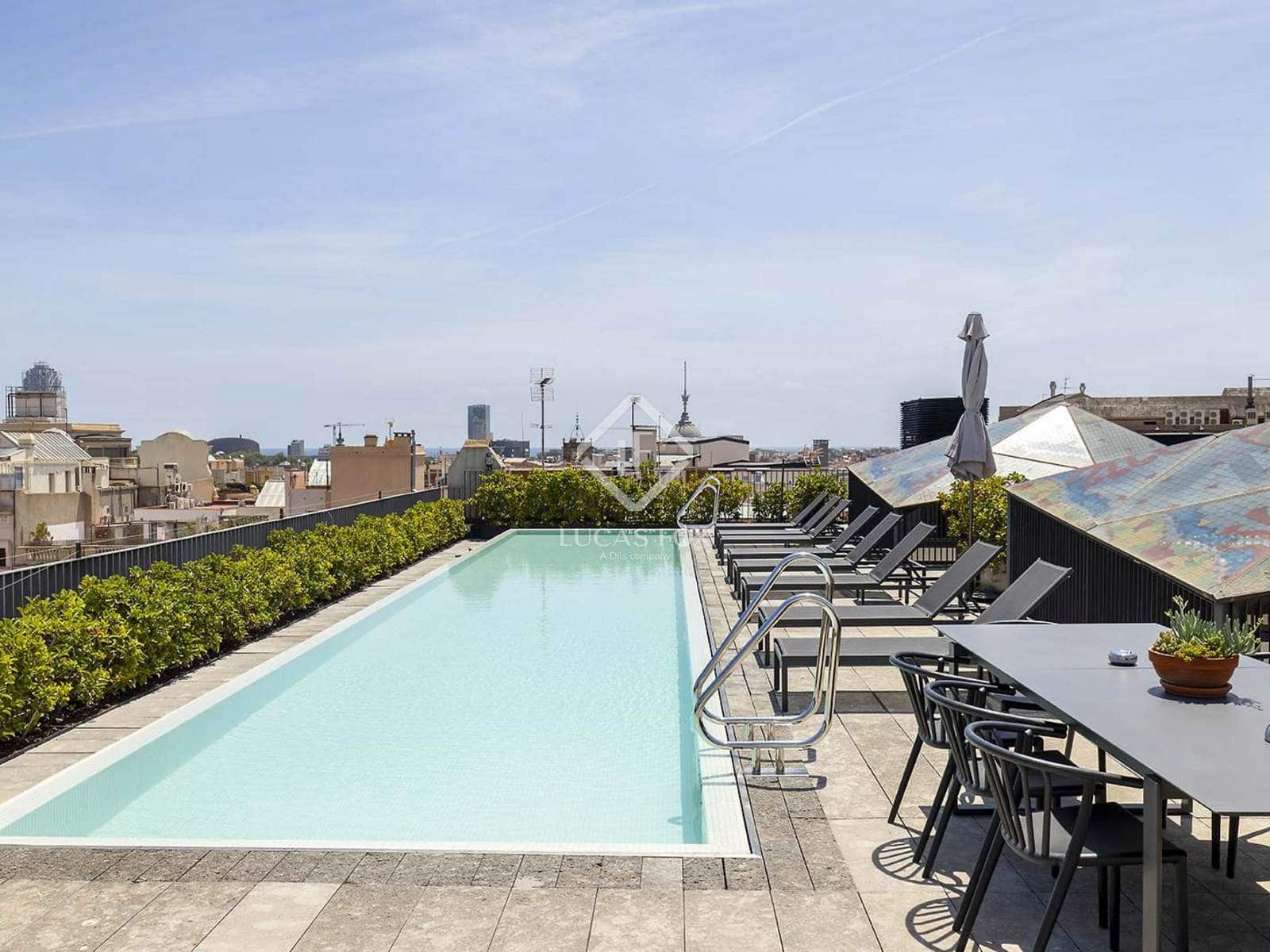 2 soveværelse Penthouse til salg i Barcelona by med swimmingpool - € 2.690.000 (Ref: 8410758)