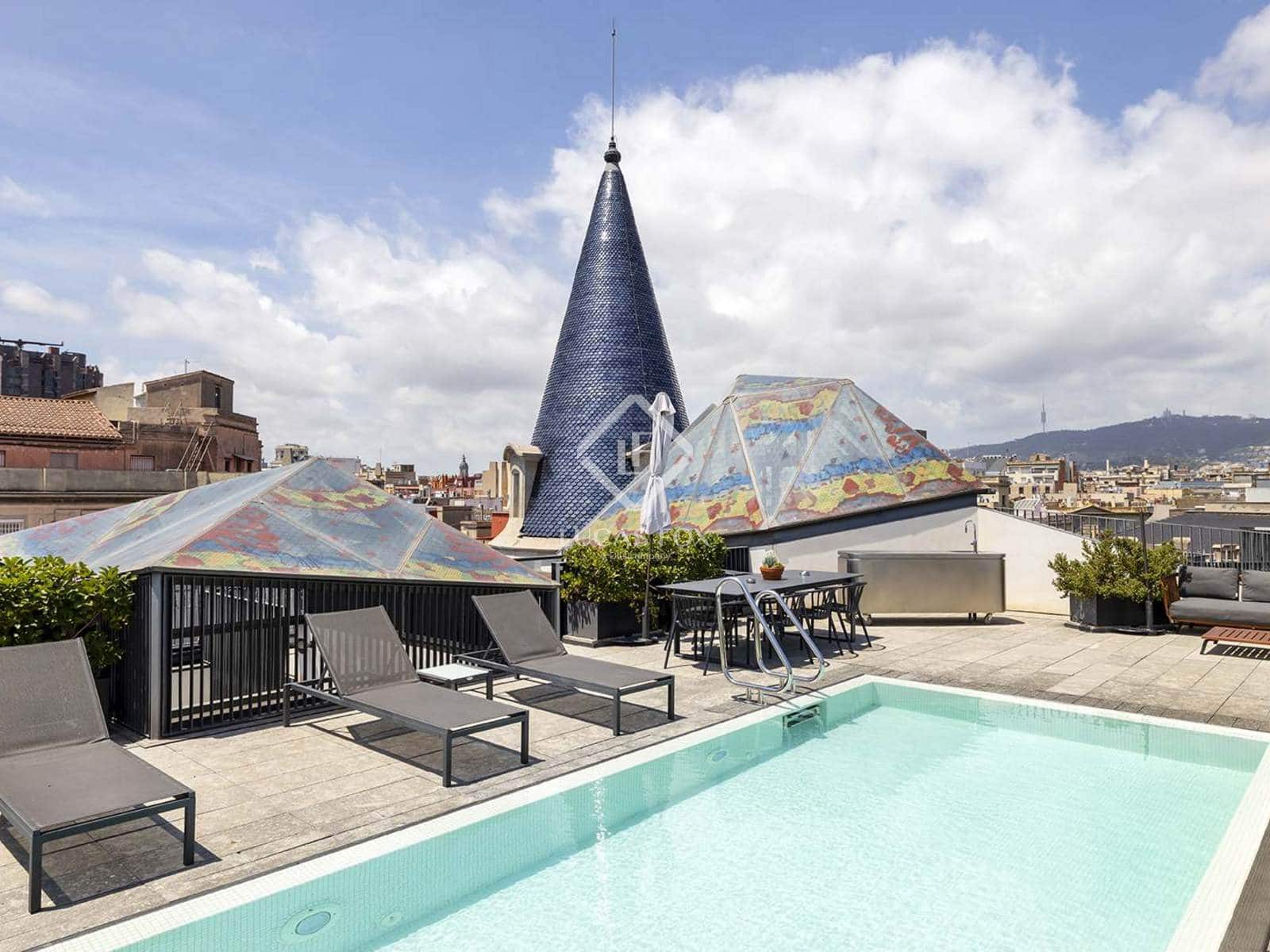 2 soveværelse Penthouse til salg i Barcelona by med swimmingpool - € 2.690.000 (Ref: 8410758)