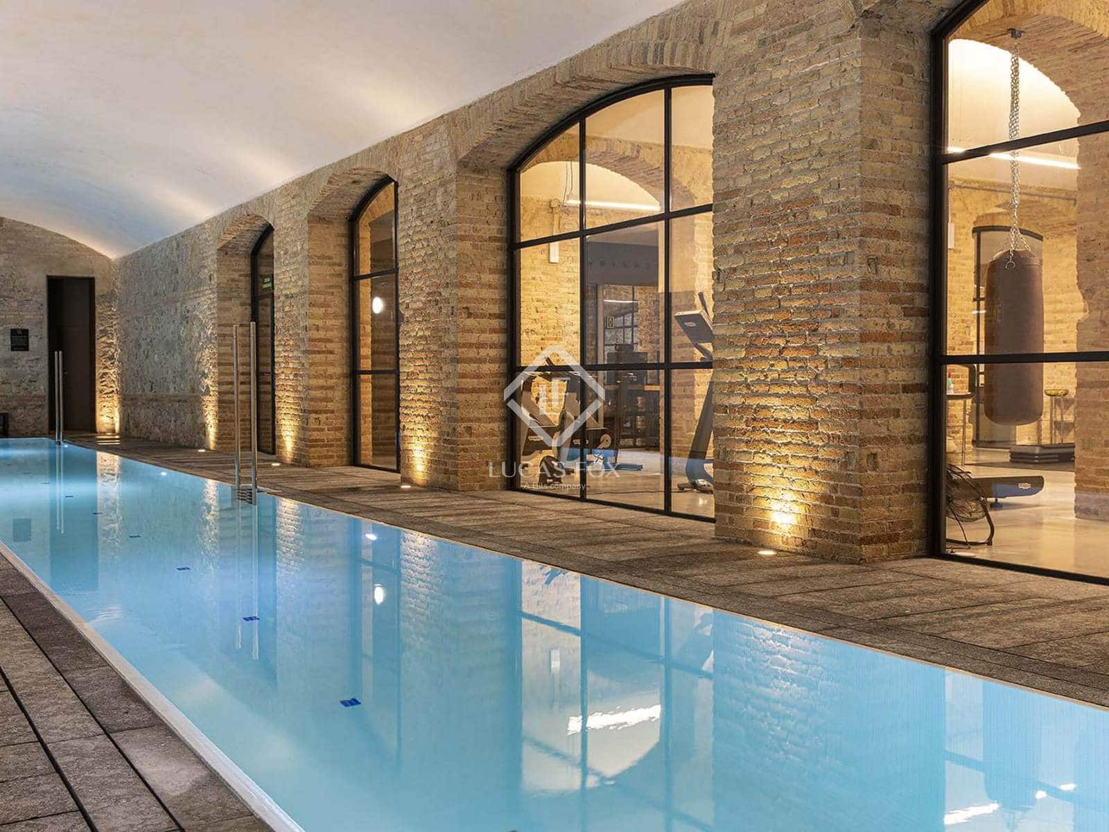 2 soveværelse Penthouse til salg i Barcelona by med swimmingpool - € 2.690.000 (Ref: 8410758)