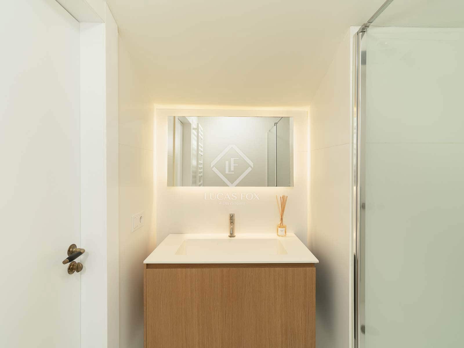 2 soveværelse Penthouse til salg i Barcelona by med swimmingpool - € 2.690.000 (Ref: 8410758)