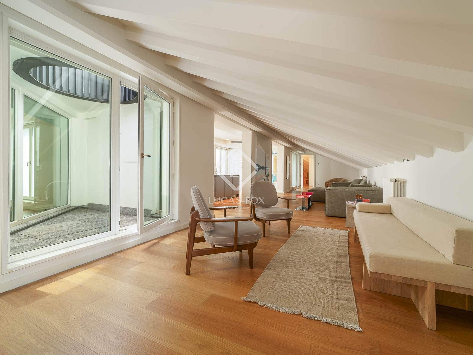 2 soveværelse Penthouse til salg i Barcelona by med swimmingpool - € 2.690.000 (Ref: 8410758)