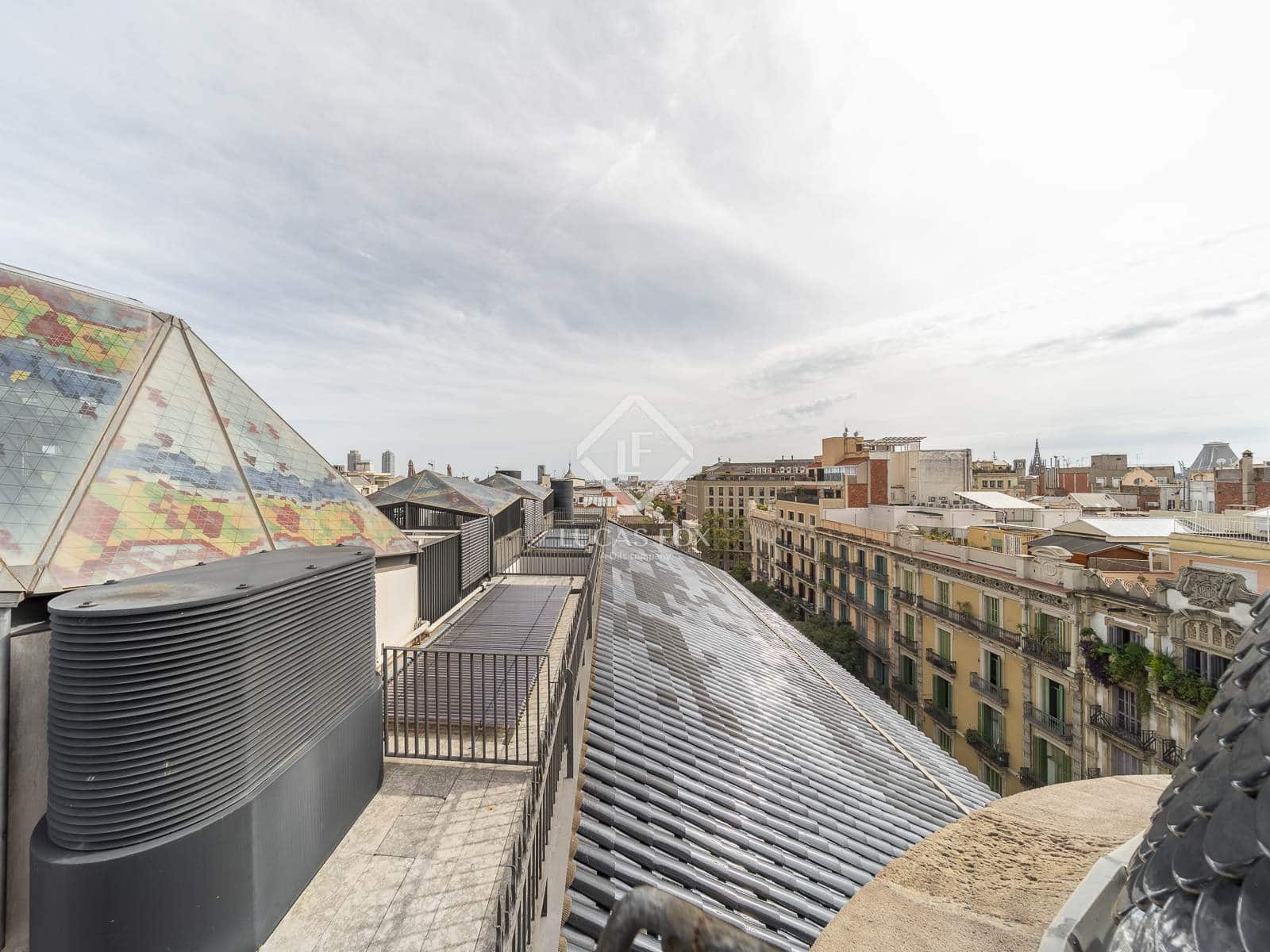 2 soveværelse Penthouse til salg i Barcelona by med swimmingpool - € 2.690.000 (Ref: 8410758)
