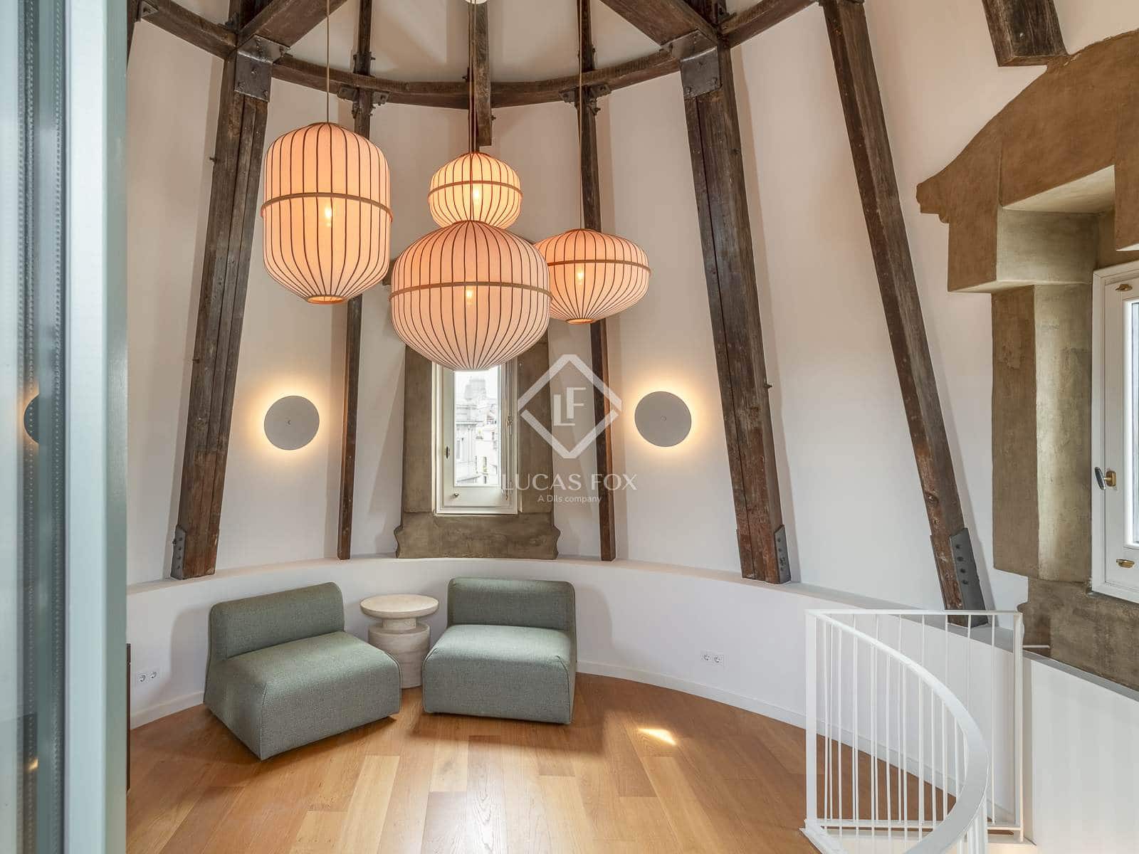 2 soveværelse Penthouse til salg i Barcelona by med swimmingpool - € 2.690.000 (Ref: 8410758)